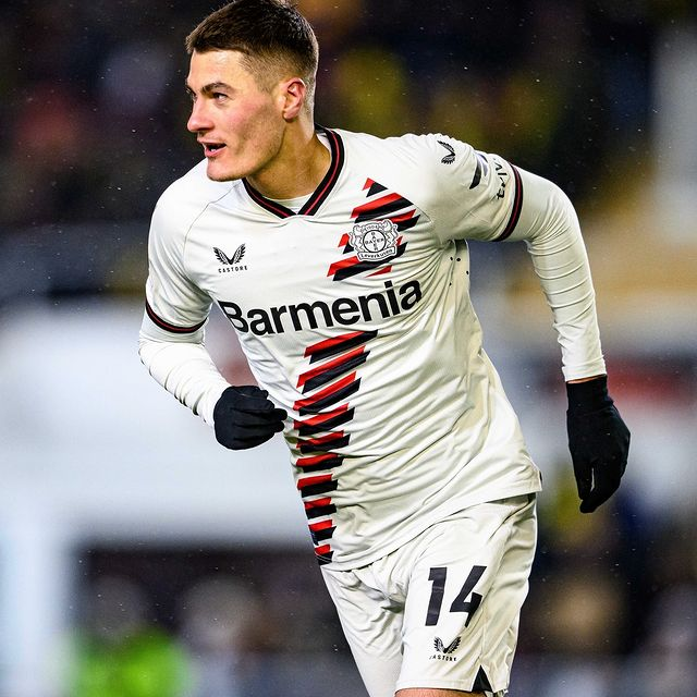 包含勒沃库森迎欧联关键赛,加时末段调整名单,更衣室稳定,资深球员宣示担当的词条 包含勒沃库森迎欧联关键赛,加时末段调整名单,更衣室稳定,资深球员宣示担当的词条