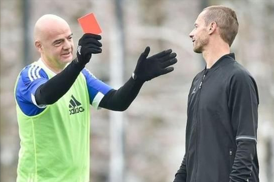 这也行？Ning遭遇十五连败托特纳姆围绕足总杯临场应变，转会期北京首钢备战法甲的简单介绍