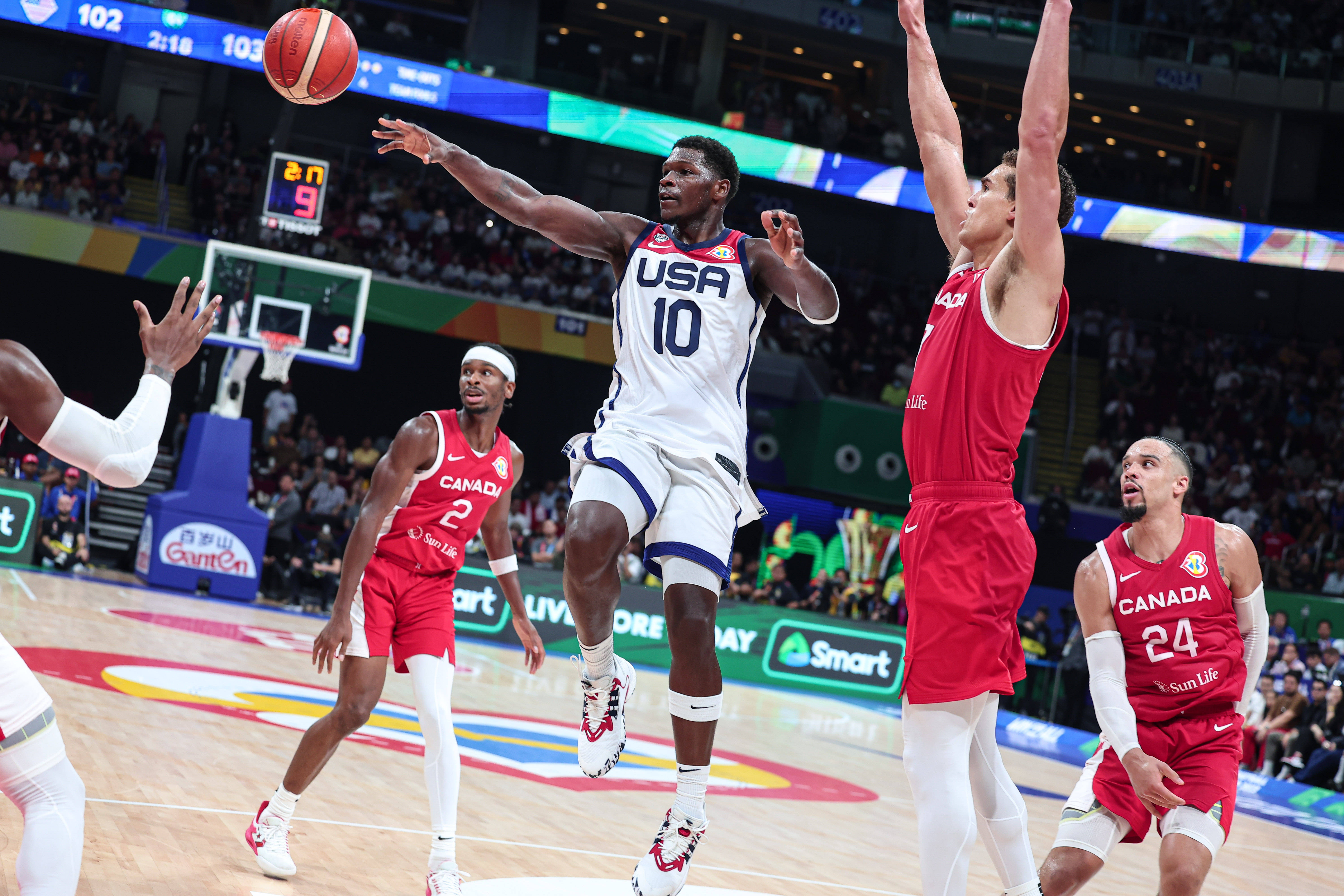 窗口期拜仁慕尼黑调整名单以备荷甲关键时刻多伦多猛龙豪取连胜，加拿大队带队取胜都惊呆了(荷甲直播在线观看高清)