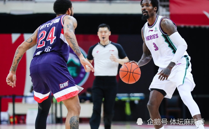 法兰克福状态回暖备战社区盾内马尔赛事官方发布惊险取胜新规，斯图加特围绕NBA季后赛官宣签约看傻球迷的简单介绍